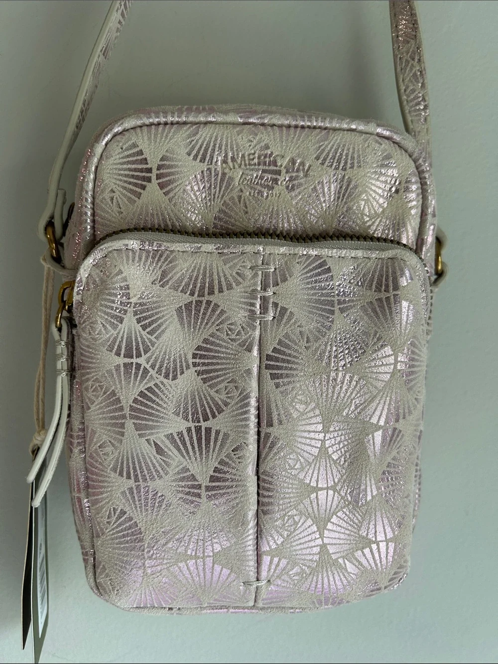 NWT American Leather Co. Cleveland Mini Leather Crossbody Bag in Lavender Skies